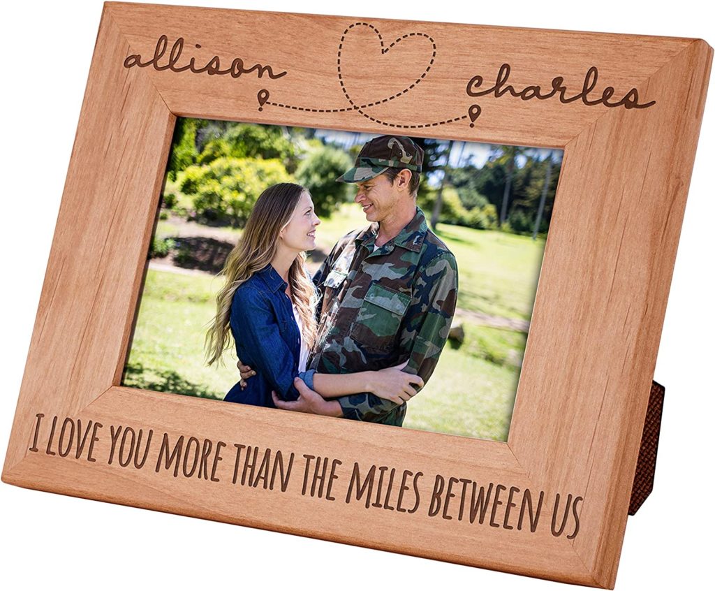 PERSONALIZED PICTURE FRAME FOR COUPLES